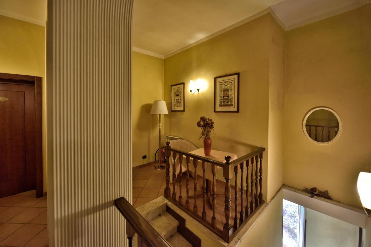 Comfort Rooms Villa Gaia Tor Vergata Rome Buitenkant foto