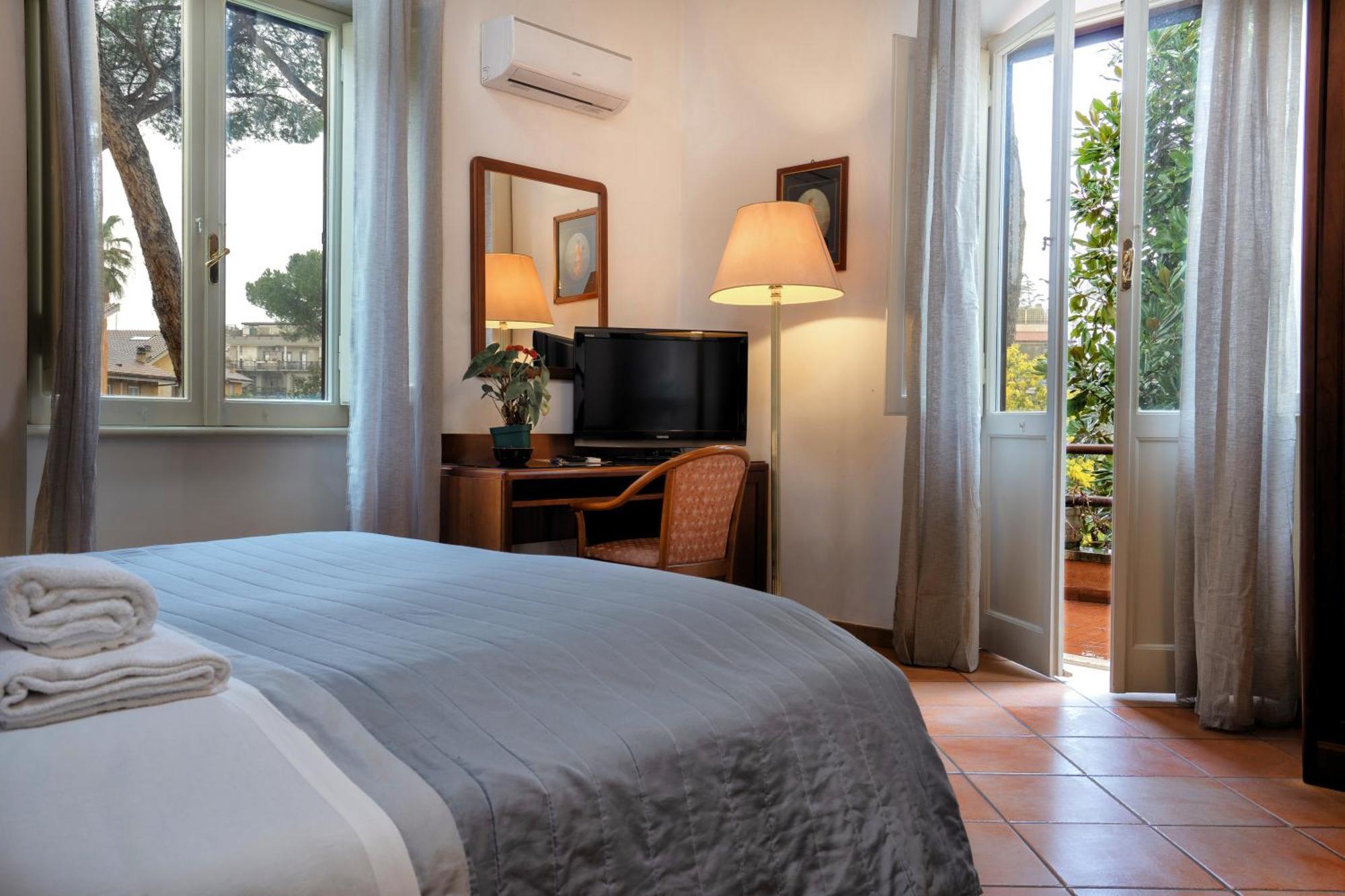 Comfort Rooms Villa Gaia Tor Vergata Rome Buitenkant foto